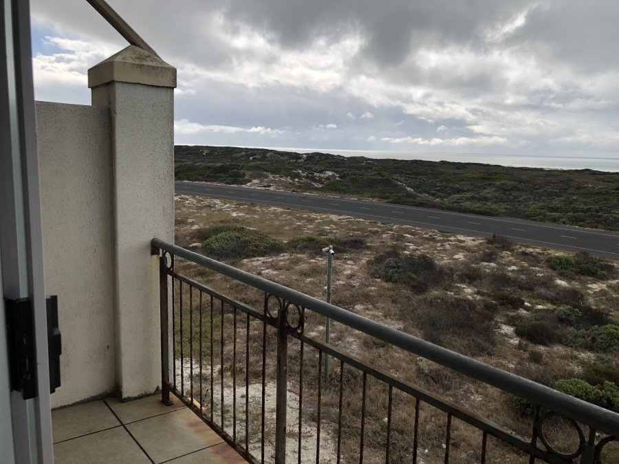 To Let 2 Bedroom Property for Rent in Muizenberg Western Cape